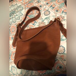 Elegant Brown Leather Shoulder Bag- 91A $80 or $65 w/offer